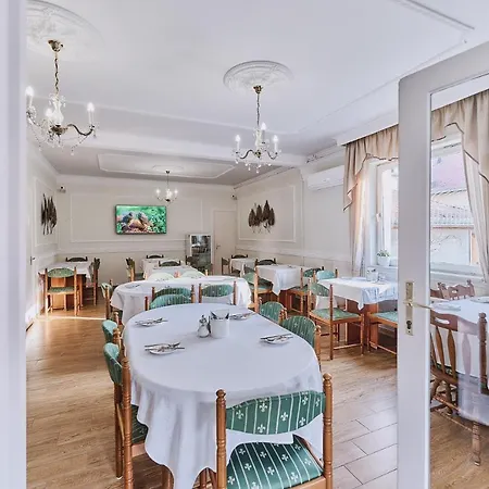 Tokajer Wellness Panzio Keszthely