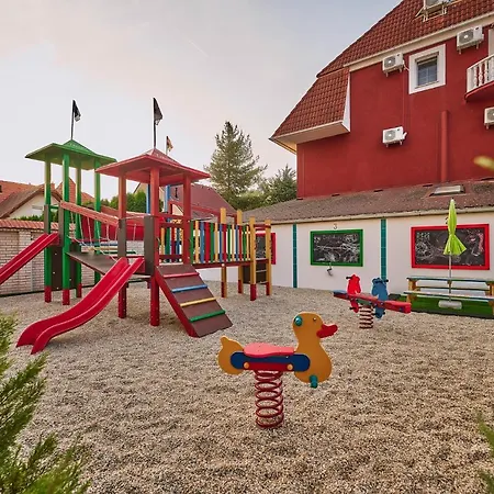 Hotel Tokajer Wellness Panzio 3*