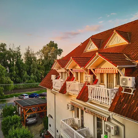 Tokajer Wellness Panzio