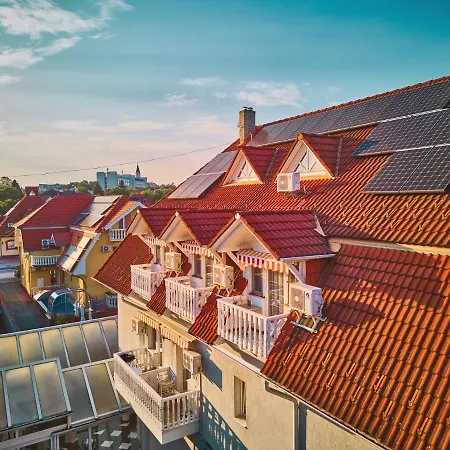 Tokajer Wellness Panzio Otel Kestel