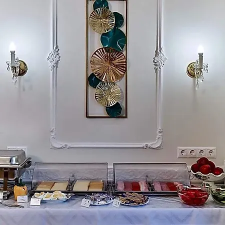Tokajer Wellness Panzió 3* Keszthely